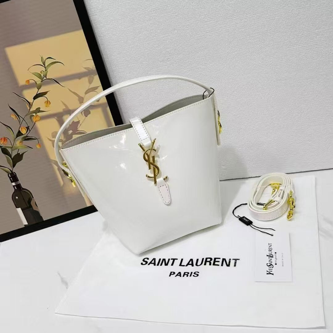 Le 37 Mini Bucket Bag